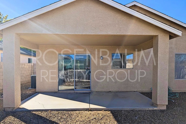 Foto del edificio - 7559 N Summit Pass