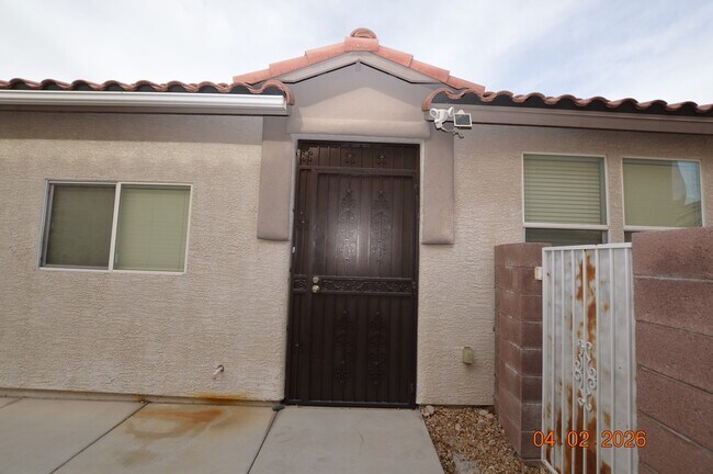 Foto del edificio - 6796 W Oak Mist Ave