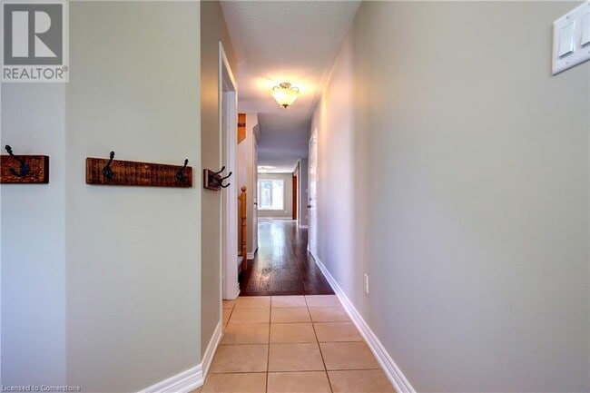 Building Photo - 42 Mowat Crescent