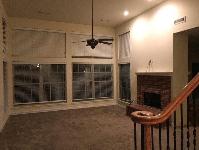 Foto del edificio - 2507 S Greens Way