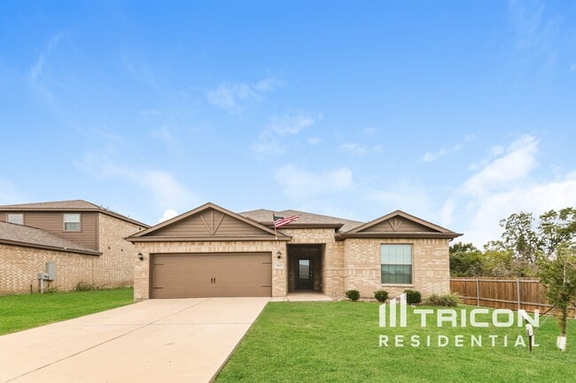 Building Photo - 1603 Cotton Blossom Ln