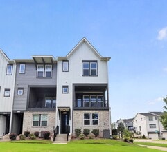 Building Photo - 416 Nathaniel Wy