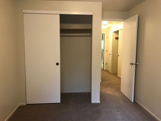 Foto del edificio - 3 Bedroom House ~ South Corvallis ~ Pet Fr...