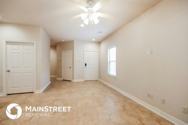 Building Photo - 2038 Lost Pine Ct