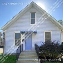 Building Photo - 1342 N University Ct