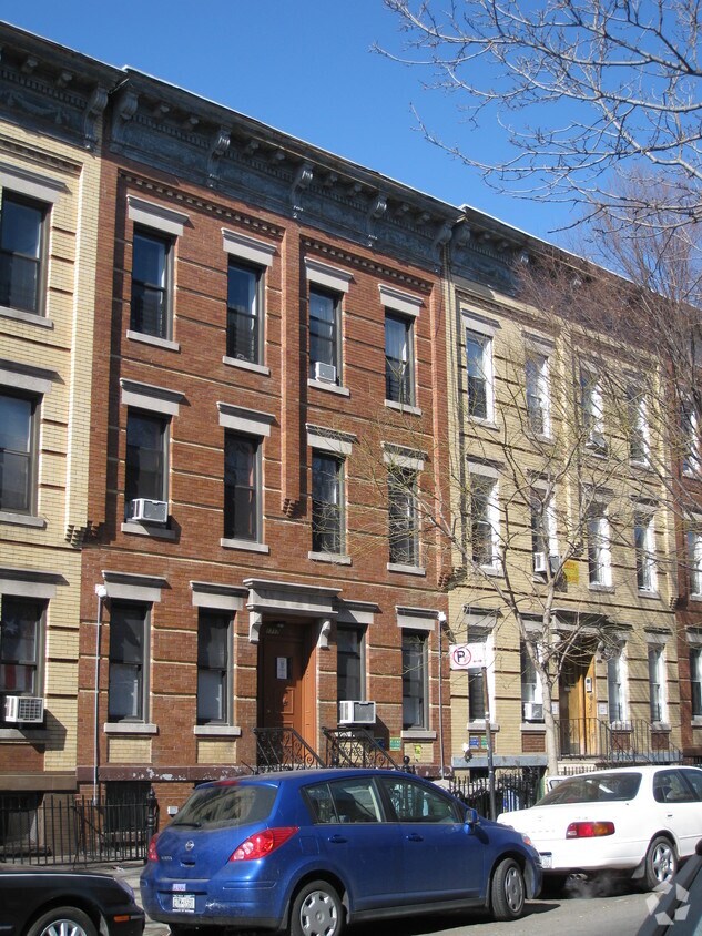 Building Photo - 1717 Madison St