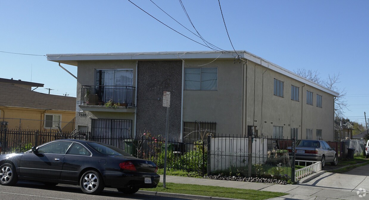 Foto del edificio - 2324 9th St
