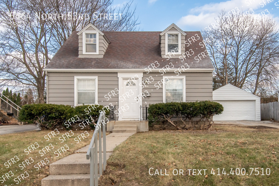 Primary Photo - Updated and Charming 2 Bedroom Home in Mil...