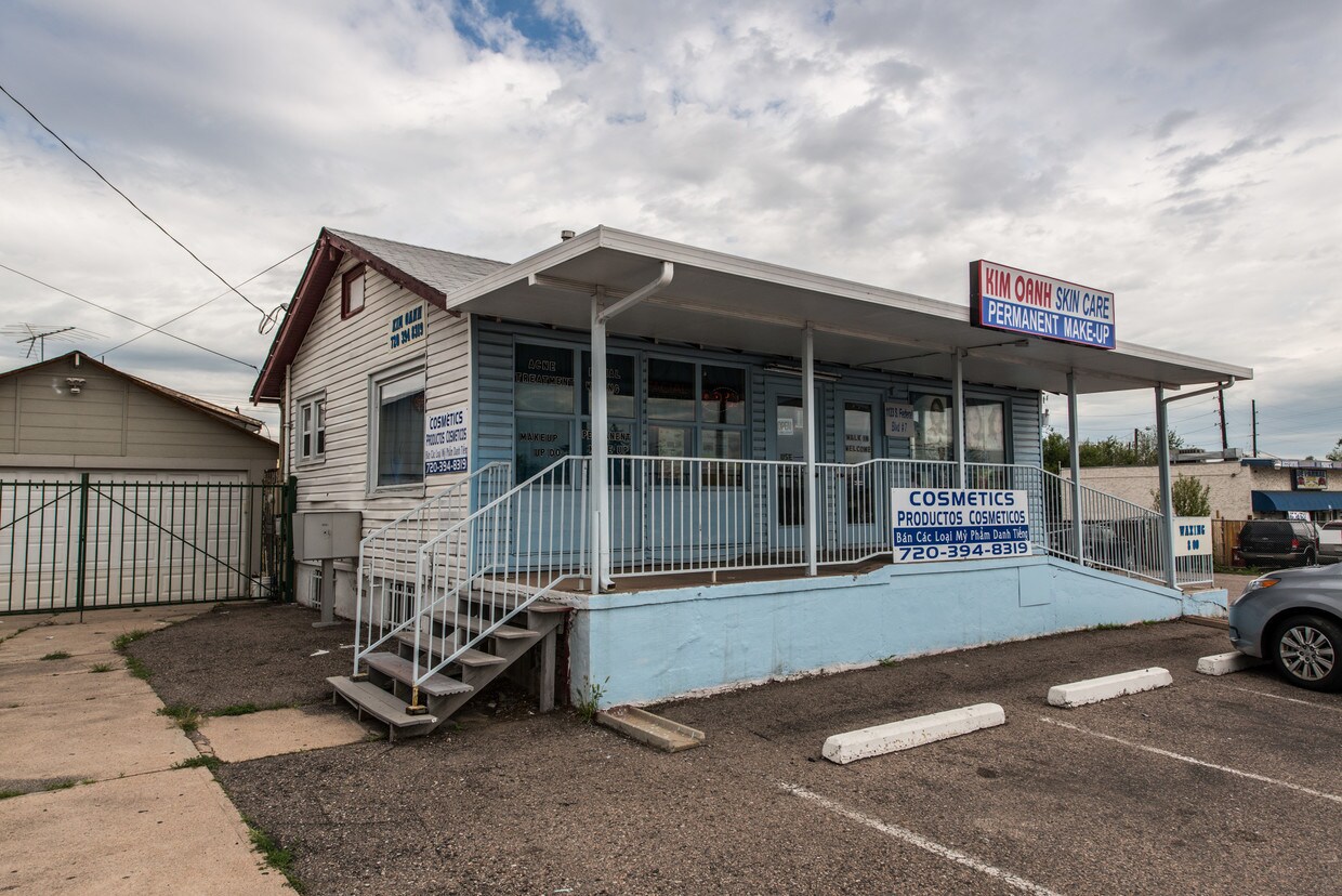 Building Photo - 1123 S Federal Blvd
