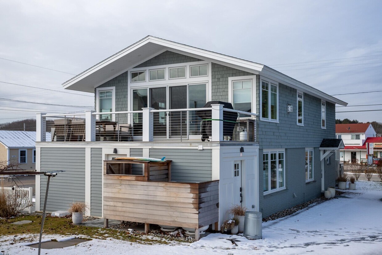 1210 Ocean Blvd, Rye, NH 03870 Condo for Rent in Rye, NH
