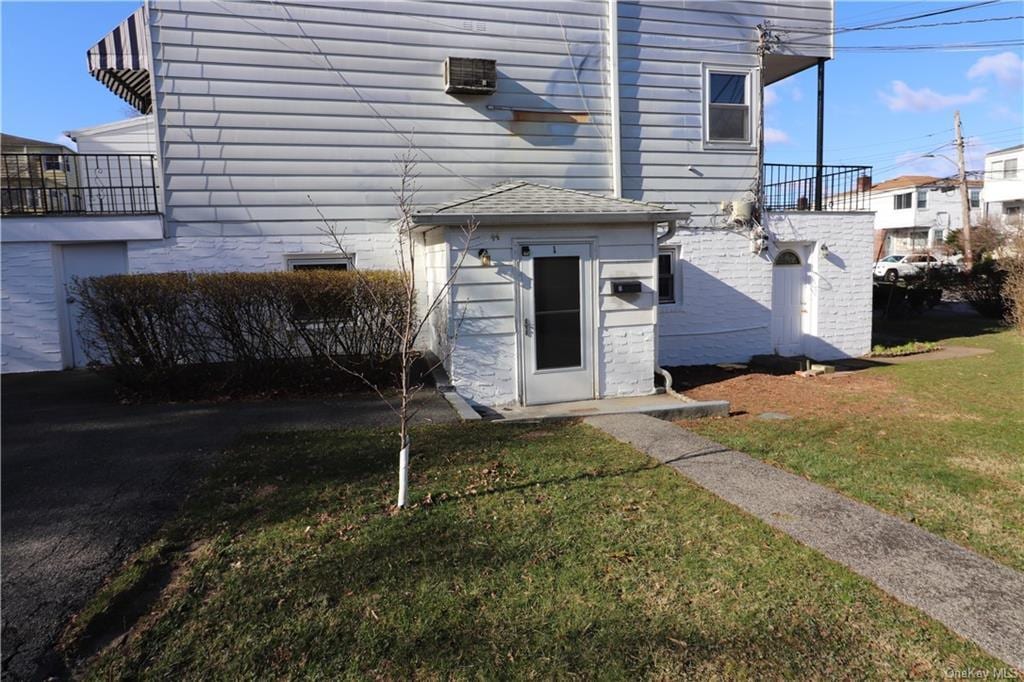 44 Troy Ln Unit 1, Yonkers, NY 10701 Room for Rent in Yonkers, NY