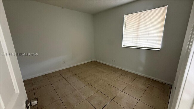 Foto del edificio - 7901 Southgate Blvd