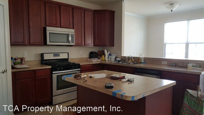 Foto del edificio - 3 br, 3.5 bath House - 118 Augustine Road