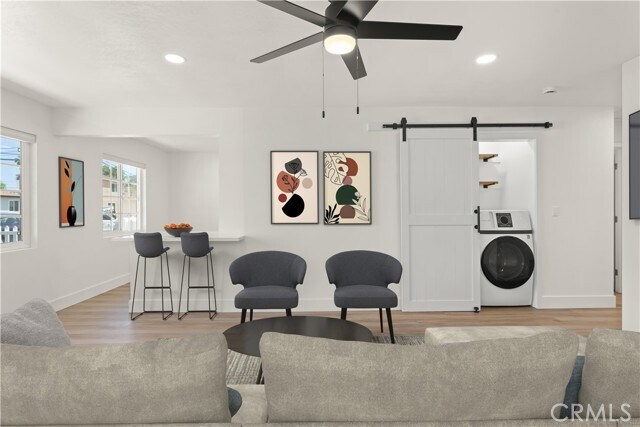 Foto del edificio - 18421 Patterson Ln