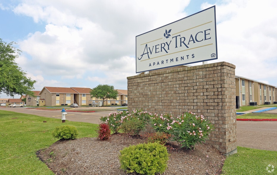 Avery Trace Rentals Port Arthur, TX