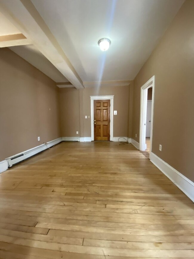 Foto del edificio - Unique BU Apartment