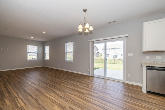 Building Photo - 6792 Highland Way