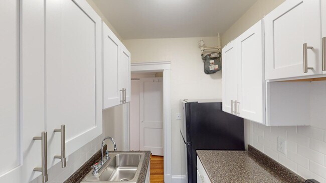 Foto del edificio - 9/1 - No Fee! Split style 2BR in the heart of the Fenway