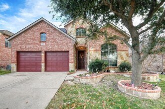 Building Photo - 310 Cox Dr