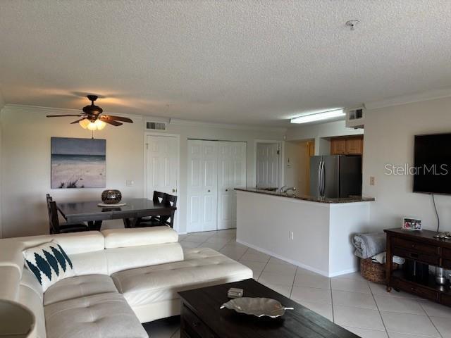 Building Photo - 2400 Feather Sound Dr