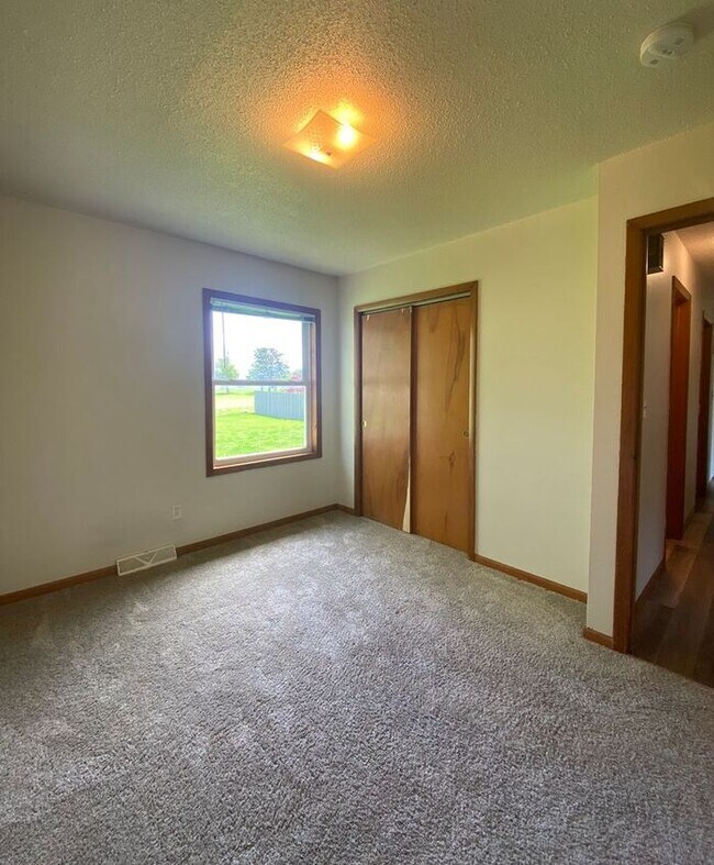 Foto del edificio - $1,450 | 2 Bedroom, 1 Bathroom House | Pet Friendly* | Available for July 1st, 2026 Move In!