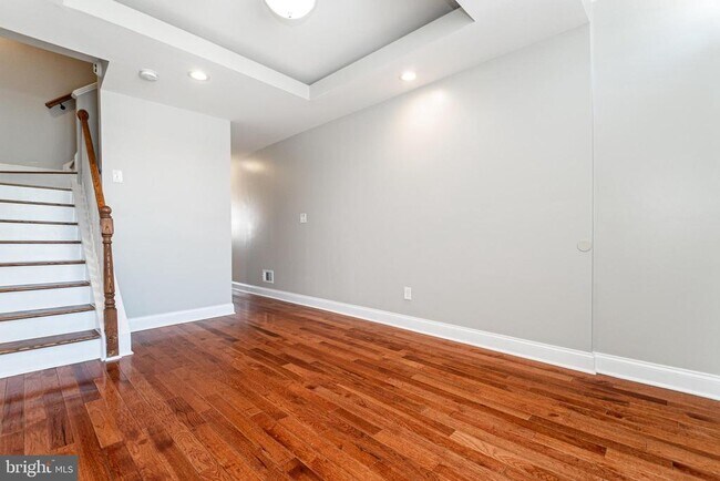 Foto del edificio - 1107 N Collington Ave