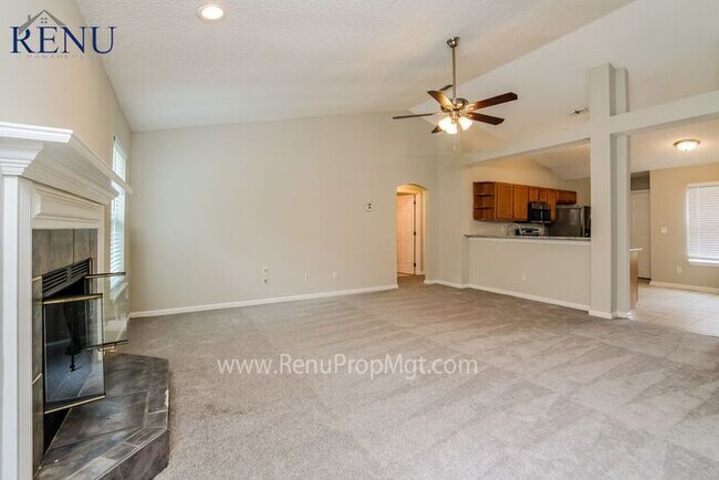 Building Photo - ?Move In Special - $500 Amazon Gift Card!