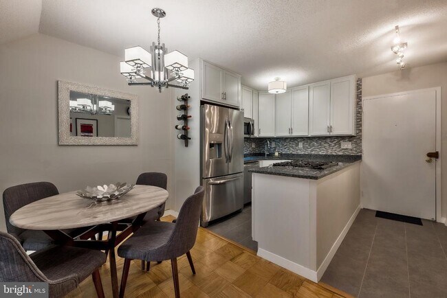 Building Photo - 2201 L St NW