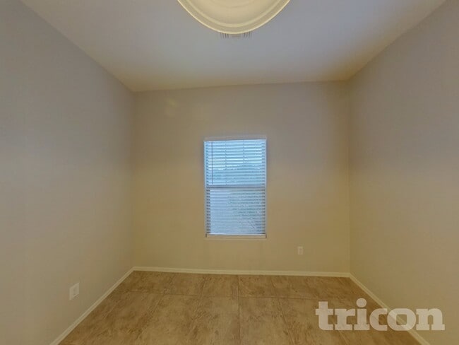 Building Photo - 42756 W Elizabeth Ave