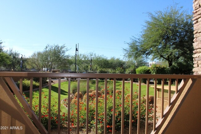 Building Photo - 5450 E Deer Valley Dr