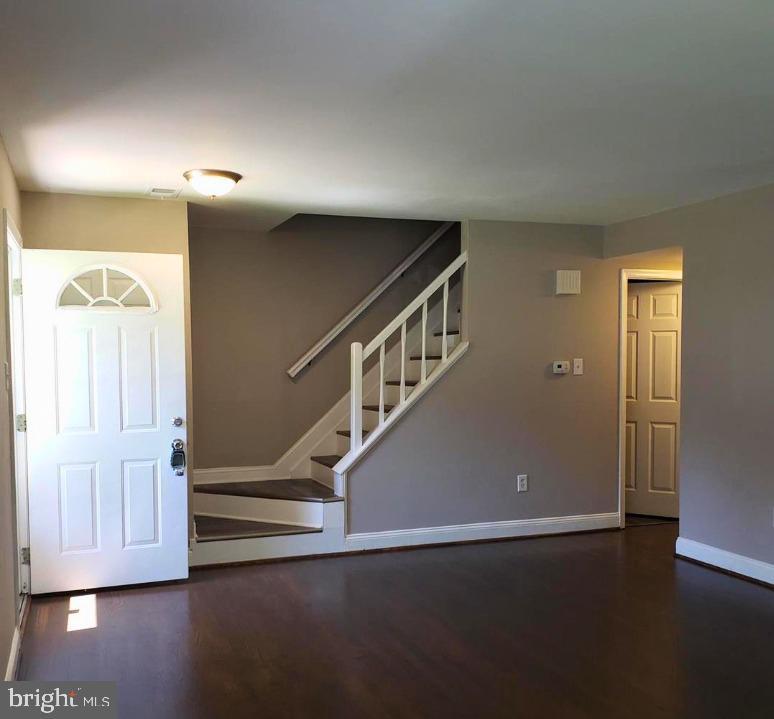 Primary Photo - 18360 Allspice Dr