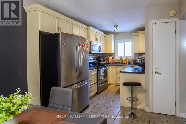 Building Photo - 1775 Culver Dr