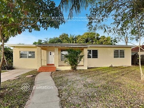 Building Photo - 245 NW 124th St