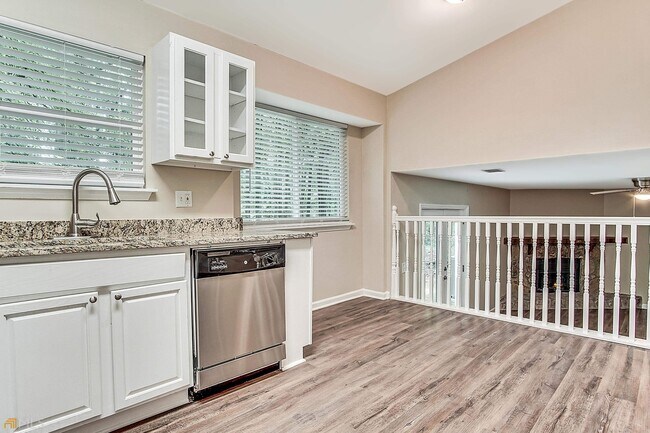 Foto del edificio - 5063 S Woodbridge Trail