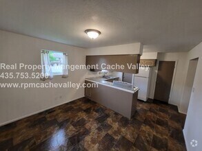 Building Photo - 2662 N 370 E