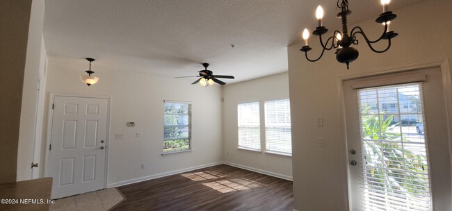 Building Photo - 575 Oakleaf Plantation Pkwy