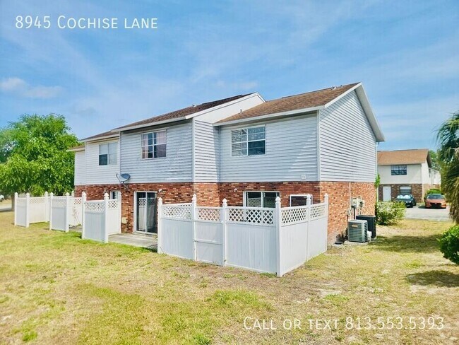 Building Photo - 8945 Cochise Ln