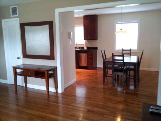 Primary Photo - 7860 SW 55th Ave