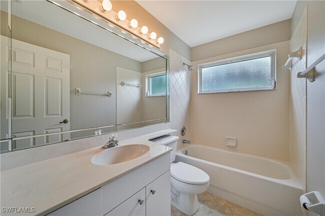Foto del edificio - 3770 Springside Dr
