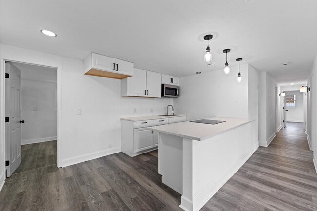 Foto del edificio - 9604 N 18th St