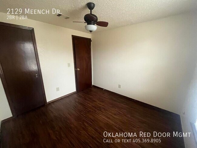 Building Photo - 2129 Meench Dr