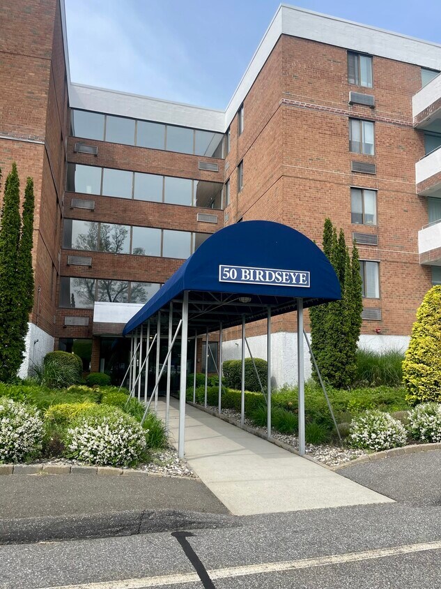 Foto principal - 50 Birdseye St