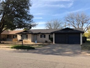 Building Photo - 4608 60th St