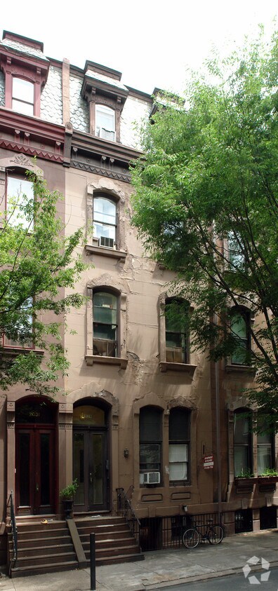 Building Photo - 2029 Spruce St