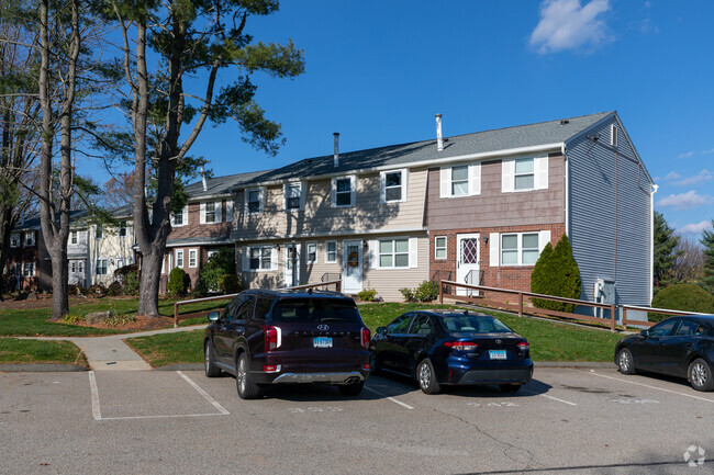 Building Photo - East Gate Condominiums