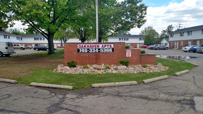 Building Photo - 108 Oak Meadow Dr