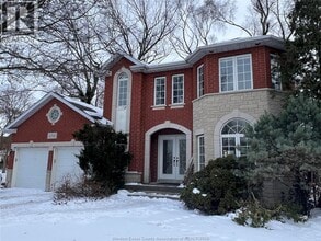 Building Photo - 4740 Wembley Ct