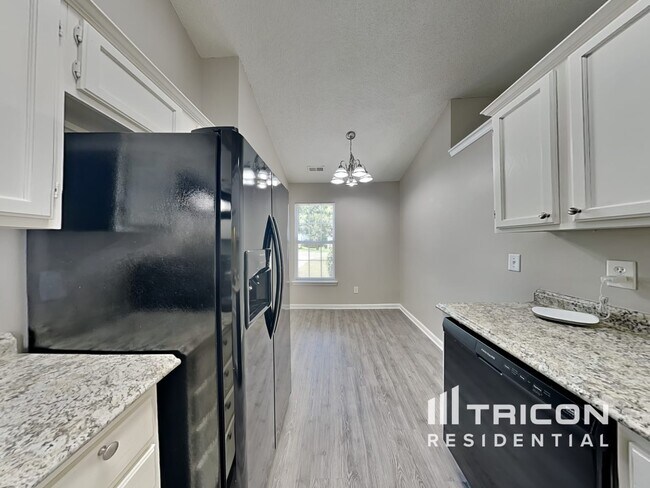 Foto del edificio - 1613 Bear Brook Dr