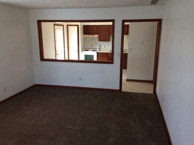 Foto del edificio - 1884 Shawnee Dr