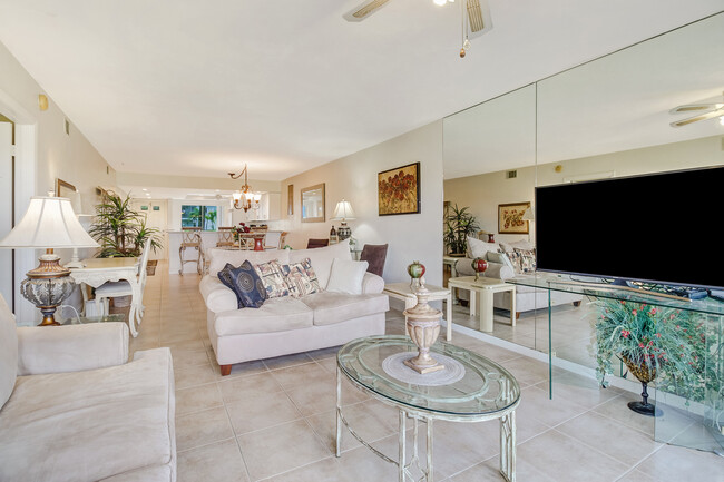Building Photo - 4044 Northlight Dr